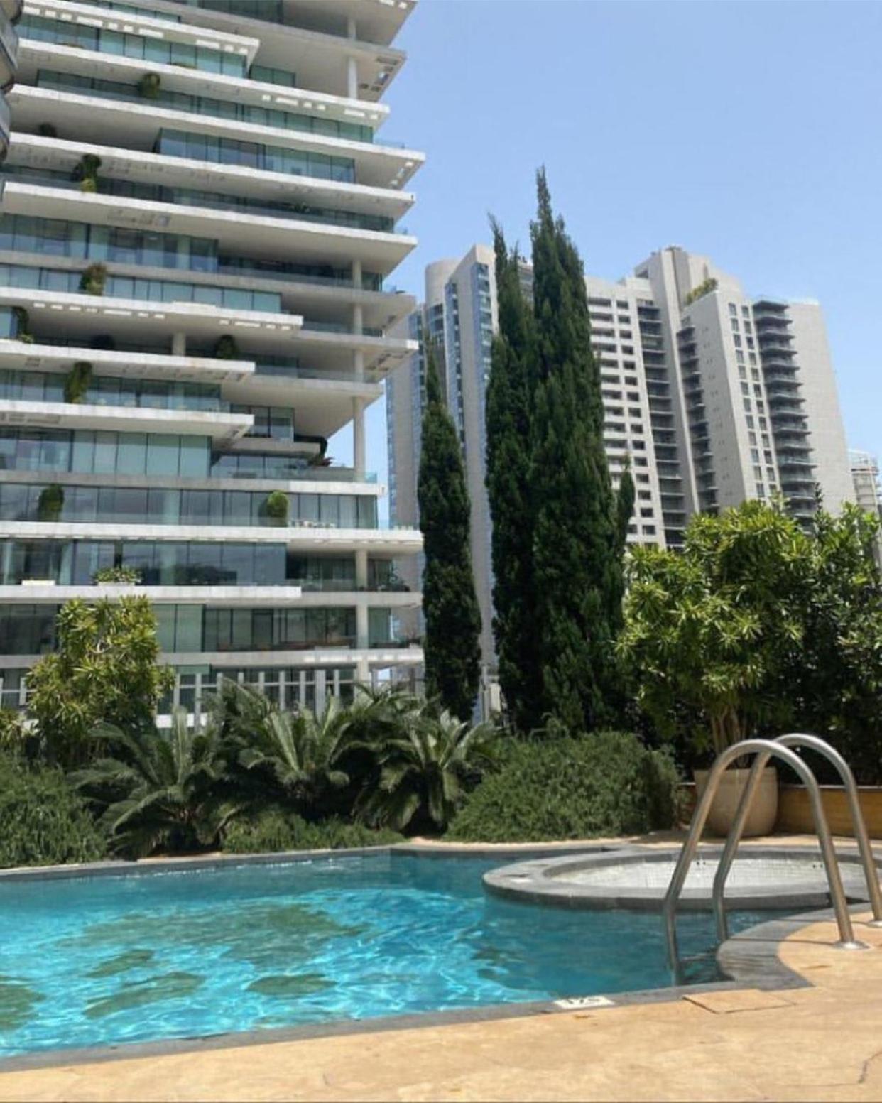 ביירות Versace Tower Luxury Suites - Downtown מראה חיצוני תמונה
